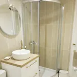 Champs Elysees Luxury *