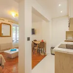 Apartament Champs Elysees Luxury *
