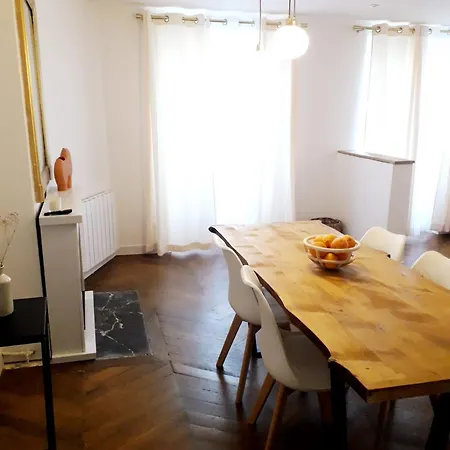 Champs Elysees Luxury