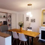 Daire Champs Elysees Luxury Paris