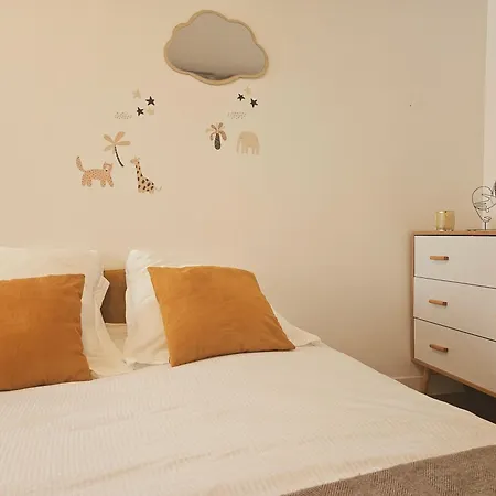 Champs Elysees Luxury Daire *